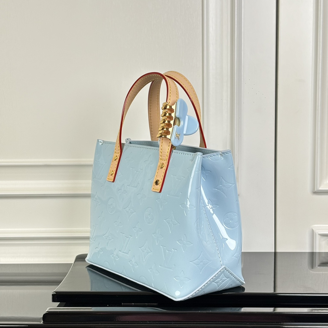 Louis Vuitton Shopping Bags